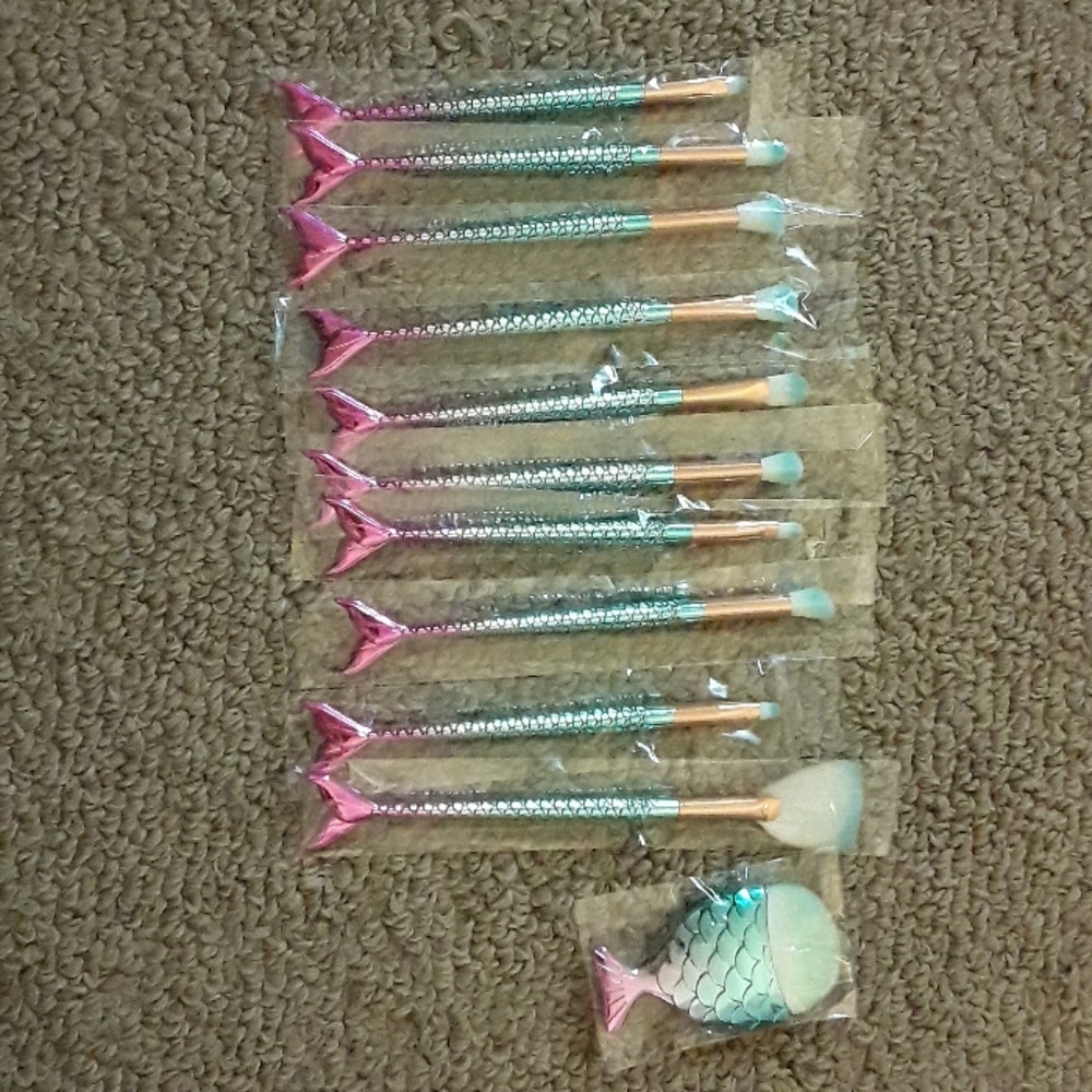 ☆NEW☆Mermaid style ombre make up brush set